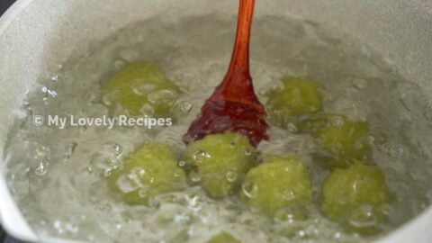 Three Flavors Ondeh Ondeh (Klepon) - My Lovely Recipes